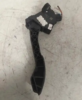 Toyota Auris 150 Accelerator throttle pedal 7811002010 07123B 47112783945
