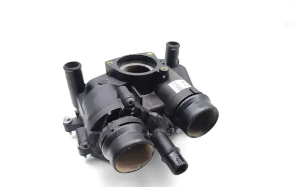 Land Rover Range Rover L405 Thermostat/thermostat housing AL3Q-9K478-DB