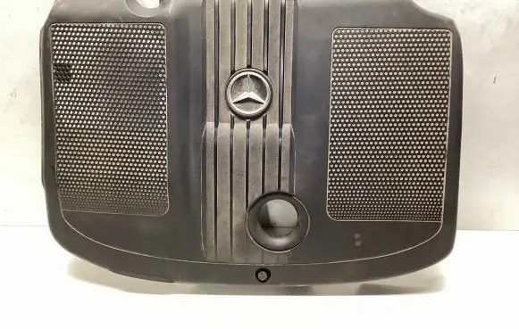Mercedes-Benz E W212 Engine cover (trim) A6510102767