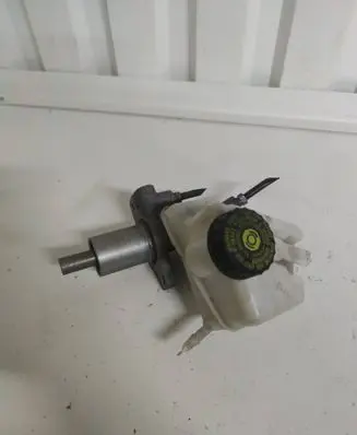 Mercedes-Benz E C207 W207 Master brake cylinder A2044300102