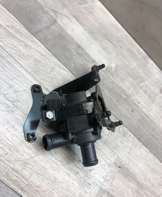 Audi A6 S6 C7 4G Electric auxiliary coolant/water pump 4G0133567B
