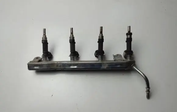 Toyota Yaris Fuel main line pipe 0280158213