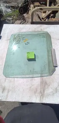 Ford Fiesta Rear door window glass 121212123