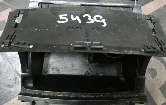 Mercedes-Benz C W203 Car ashtray A2036805250