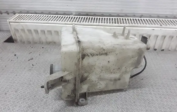 KIA Rio Windshield washer fluid reservoir/tank 986101G000