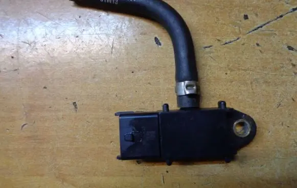 Opel Mokka Exhaust gas pressure sensor 55577594