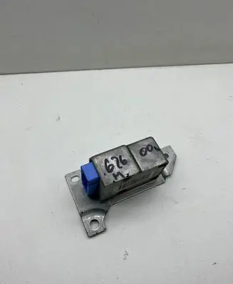 Mazda 626 Airbag control unit/module GE4T57KCOB 8C048 33231448