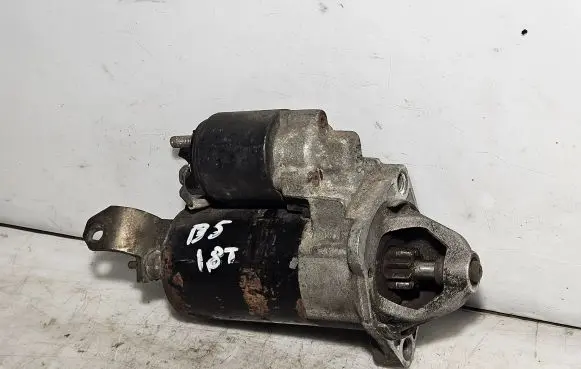 Volkswagen PASSAT B5 Starter motor 06B911023