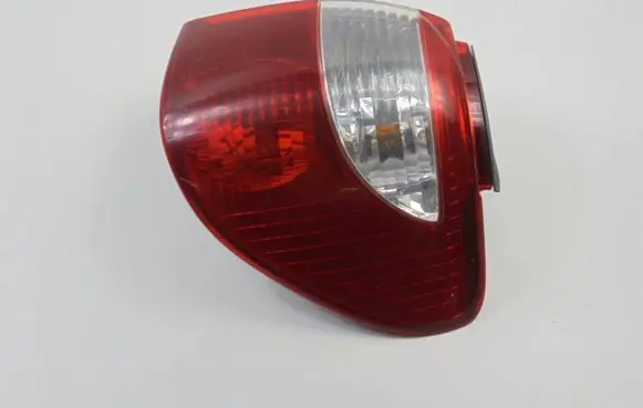 Mazda 626 Rear/tail lights P0661R