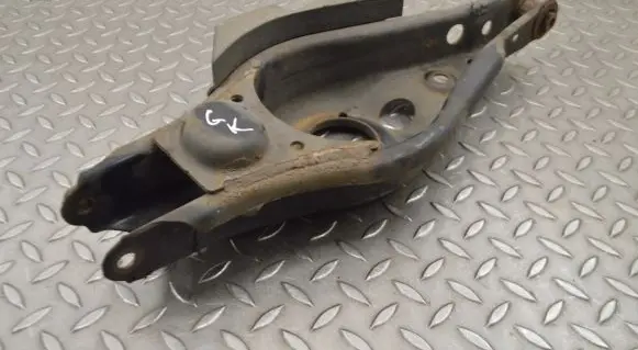 Toyota RAV 4 (XA40) Rear upper control arm/wishbone