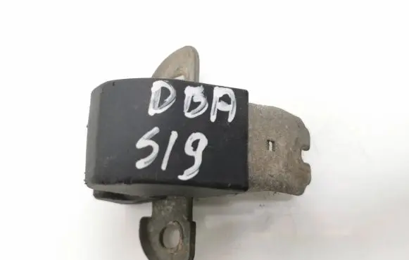 Loading door lock