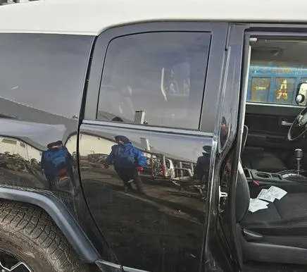 Toyota FJ cruiser Rear door