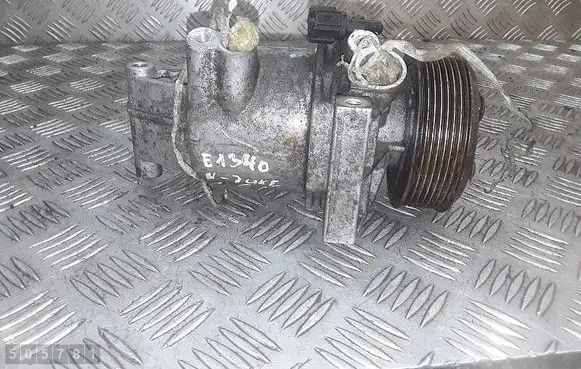 Nissan Juke I F15 Air conditioning (A/C) compressor (pump) 926001ka1b