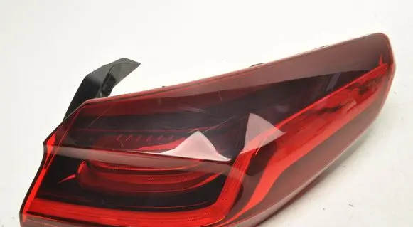 KIA Ceed Rear/tail lights 92402J7350