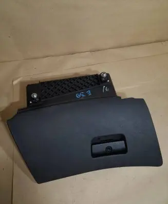 BMW 5 E39 Panel drawer/shelf pad 