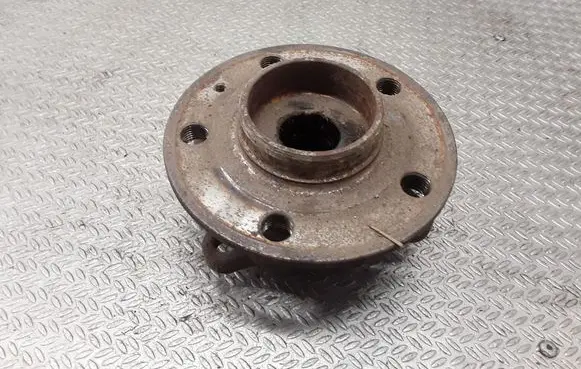 Volvo S80 Front wheel bearing hub 