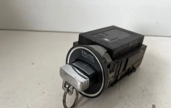 Volkswagen PASSAT B6 Ignition lock 3C0905843Q 333013301 91807492