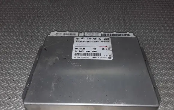 Mercedes-Benz E W210 ABS control unit/module 0315450832 0265109499