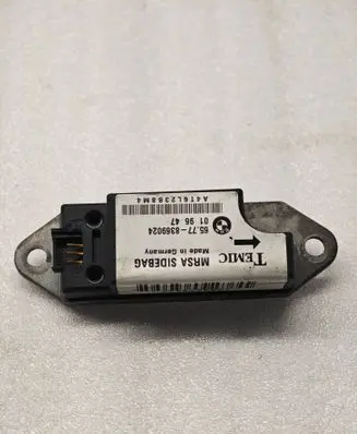 BMW 7 E38 Airbag deployment crash/impact sensor 8369024 A4T6L23B8M4 019647