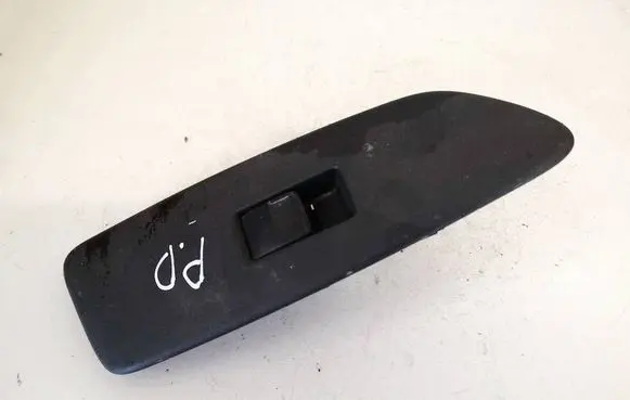 Toyota Auris 150 Electric window control switch 7423112750 74231-12750