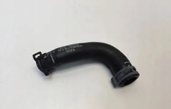 Skoda Karoq Engine coolant pipe/hose 5Q0121063Q