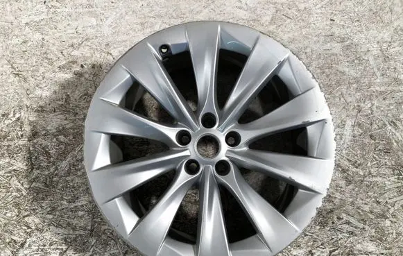 Tesla Model X R20 alloy rim 