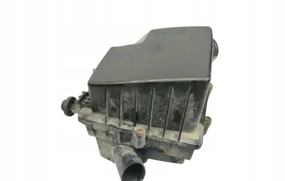 Opel Astra F Air filter box cover 55557185