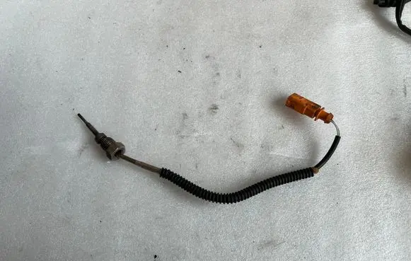 Audi A6 S6 C7 4G Exhaust gas temperature sensor 8K0906088A