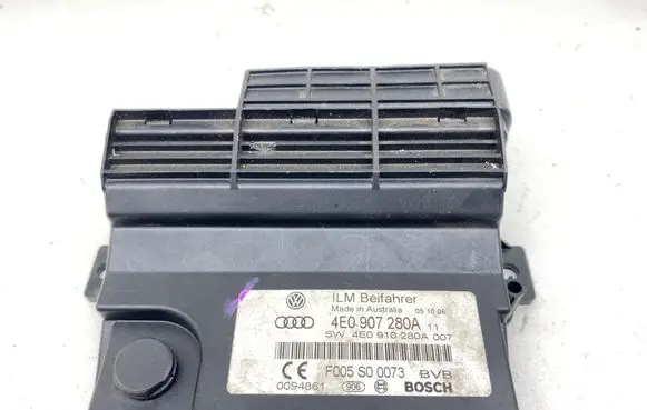 Audi A8 S8 D3 4E Power management control unit 4E0907280A