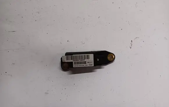 Mercedes-Benz S W220 Airbag deployment crash/impact sensor 2208204426
