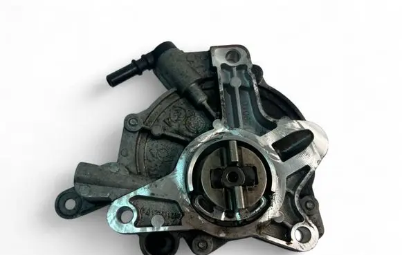 Peugeot 5008 Vacuum pump 9673836180