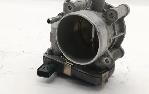 Subaru Forester SJ Throttle valve