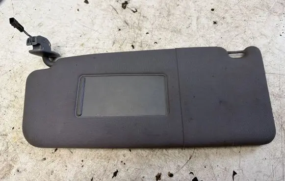 Audi A6 S6 C5 4B Sun visor 4B0857551