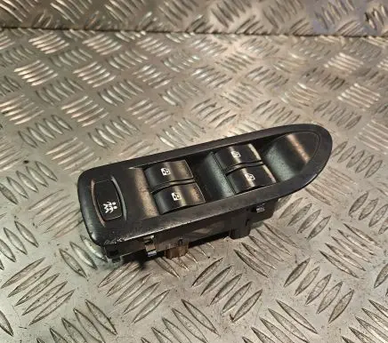 Renault Laguna II Electric window control switch