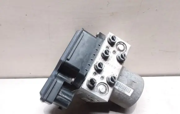 Volkswagen PASSAT B7 ABS Pump 3AA614109AP 17654080 17618980B