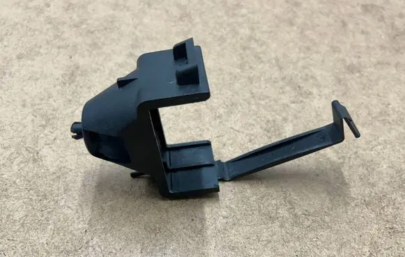 BMW 3 E46 Hazard Warning Triangle Mounting Bracket 51478265682 8265682