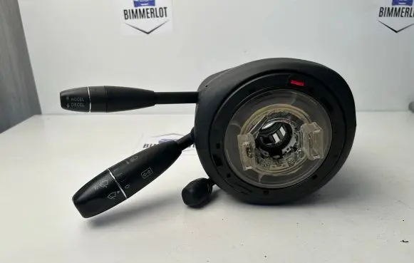 Mercedes-Benz C AMG W204 Wiper control stalk A2044408301