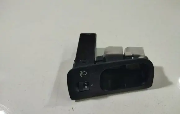 KIA Sportage Headlight level adjustment motor 