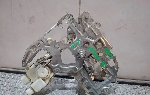 Renault Master III Clutch slave cylinder 8200766888K