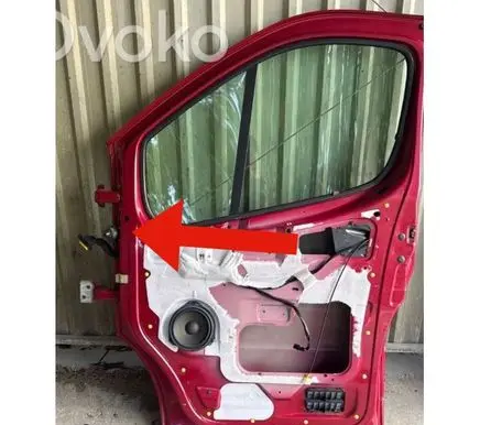 Opel Vivaro Front door check strap stopper 311823E