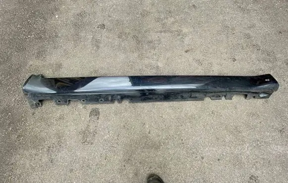 BMW X5 E70 Sill 8038290
