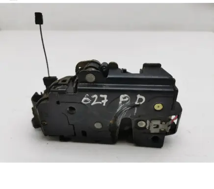 Seat Altea Front door lock 3D1837016