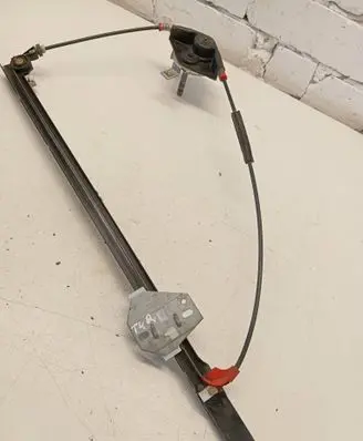 Volkswagen Transporter - Caravelle T4 Front door manual window regulator 701837502F