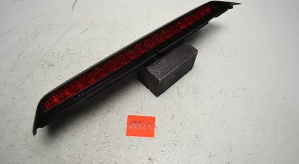 Volkswagen PASSAT B5 Third/center stoplight 1J5945121C