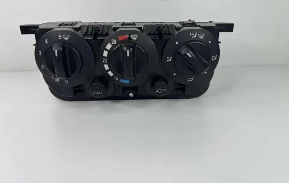 Mercedes-Benz A W168 Climate control unit 1688302285 014402