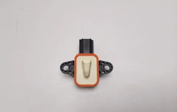Ford Mondeo MK IV Airbag deployment crash/impact sensor F2GT14C676AA