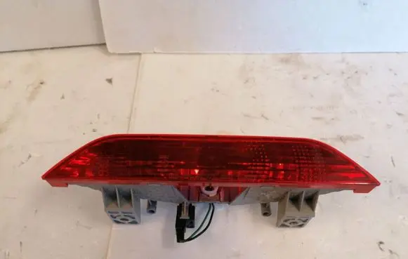 Hyundai Getz Third/center stoplight