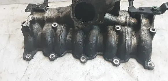 Volkswagen Touran I Intake manifold 03G129713