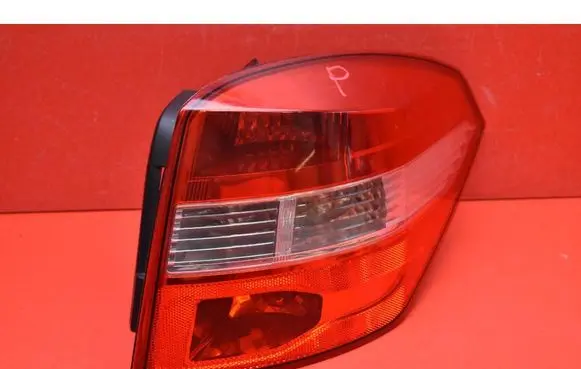 Rear/tail lights