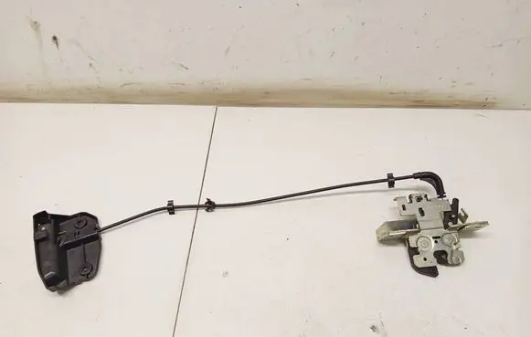 Mercedes-Benz E W211 Seat back rest lock catch A2119201272